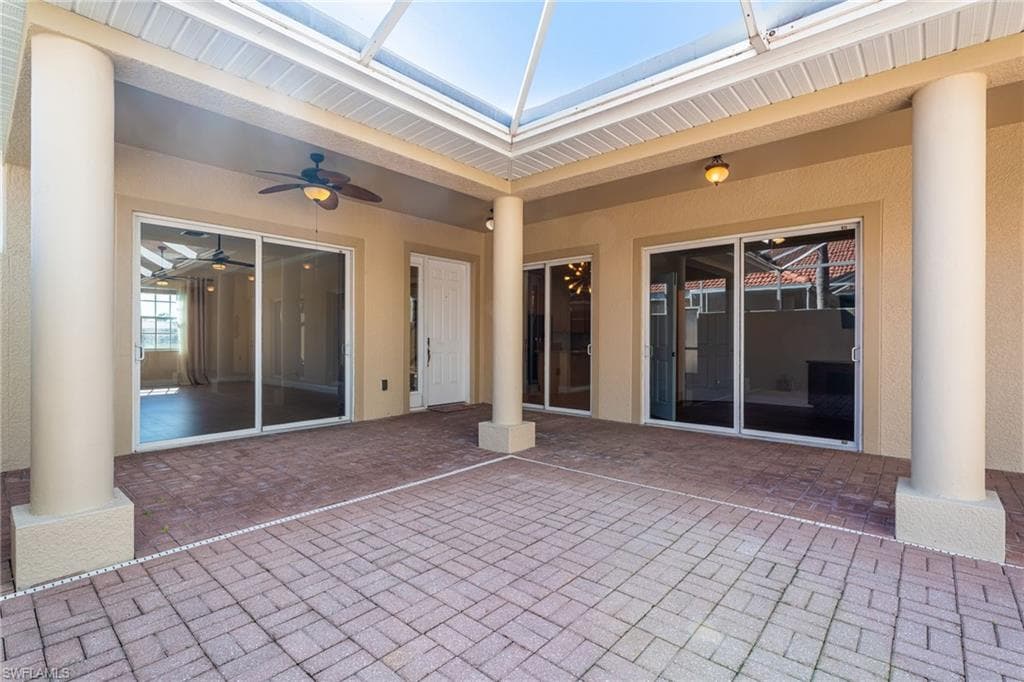 5693 Kensington LOOP, FORT MYERS FL 33912-5