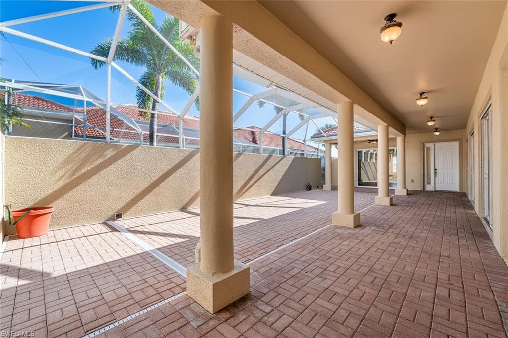 5693 Kensington LOOP, FORT MYERS FL 33912-3