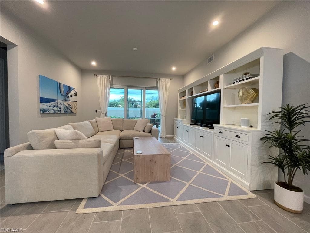 4676 Arboretum CIR # 101, NAPLES FL 34112-9