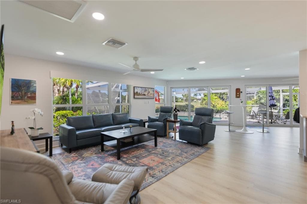 1264 Par View DR, SANIBEL FL 33957-42