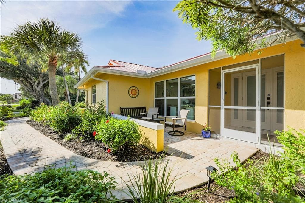 1264 Par View DR, SANIBEL FL 33957-11