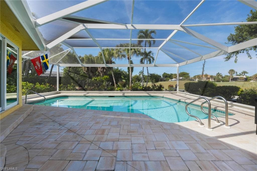 1264 Par View DR, SANIBEL FL 33957-33
