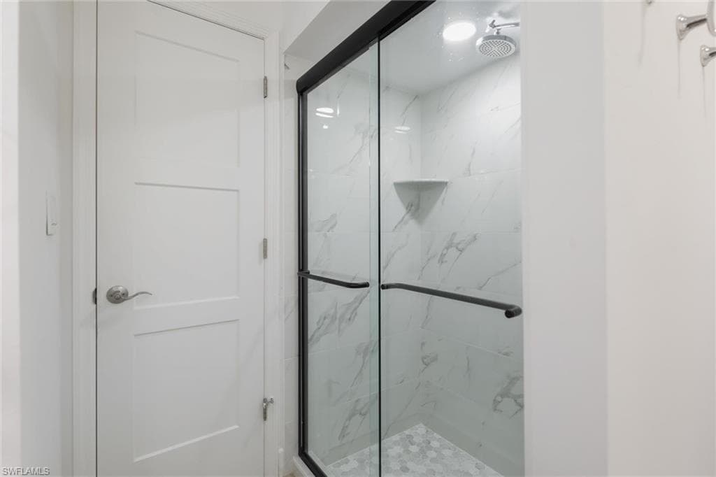 1264 Par View DR, SANIBEL FL 33957-37