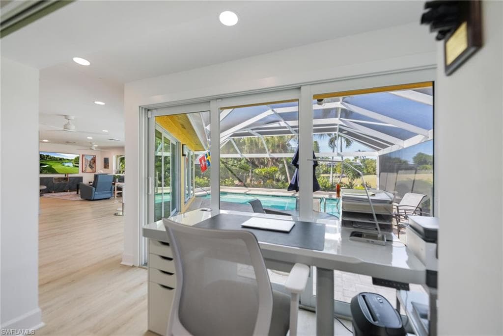 1264 Par View DR, SANIBEL FL 33957-10