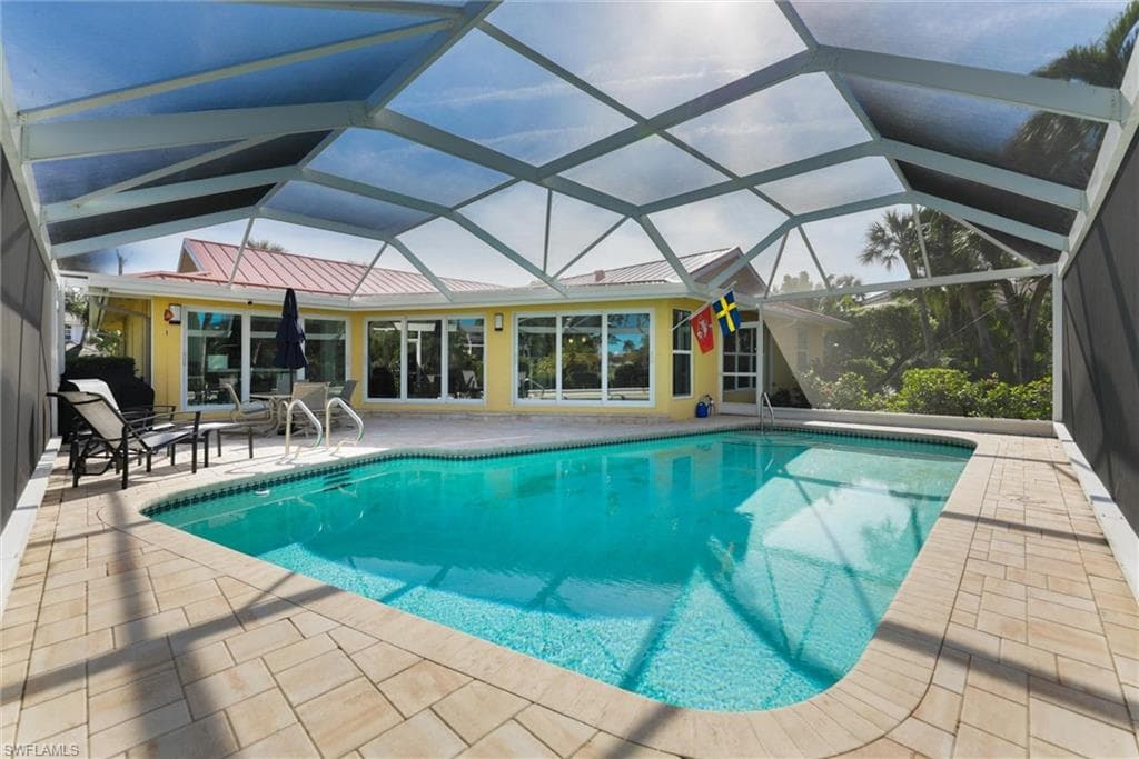 1264 Par View DR, SANIBEL FL 33957-34
