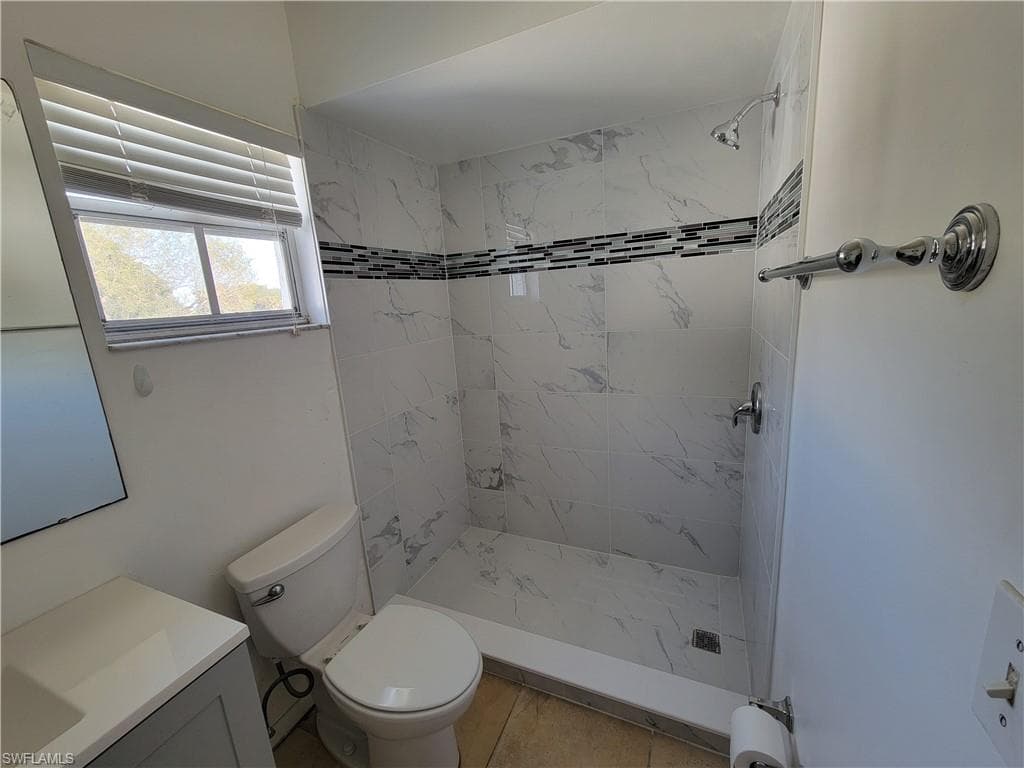 7035 Cedarhurst DR # 12C, FORT MYERS FL 33919-19