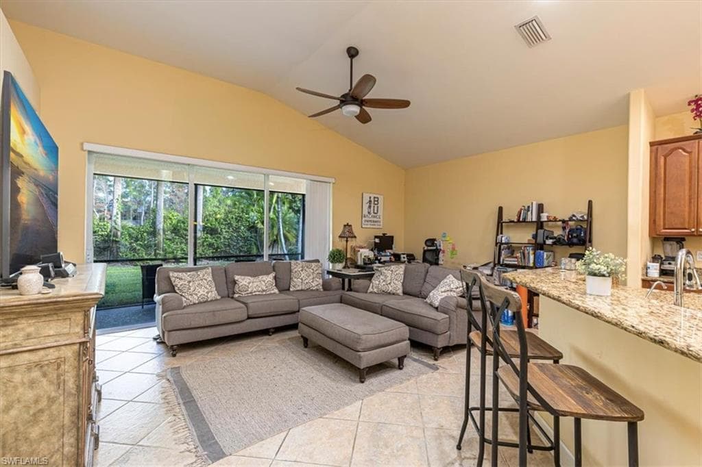 1674 Serrano CIR, NAPLES FL 34105-3