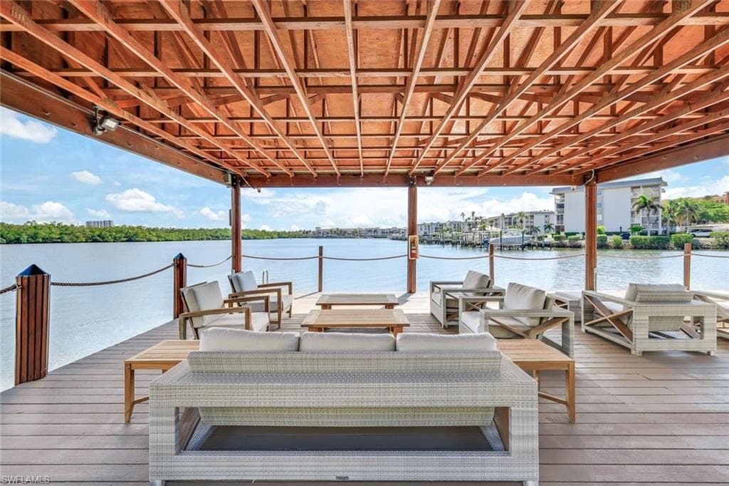 91 14th ST S, NAPLES FL 34102-4