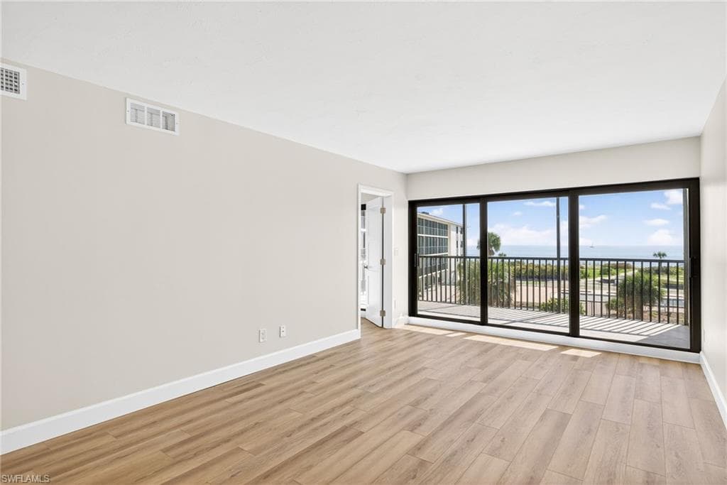 2737 W Gulf DR 222-15
