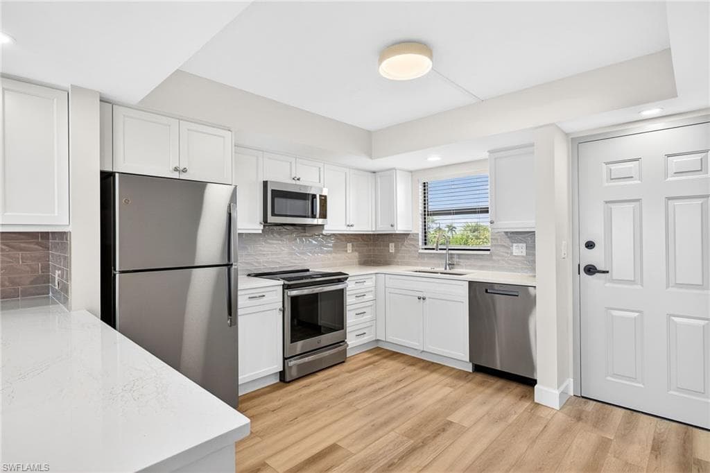 2737 W Gulf DR 222-6
