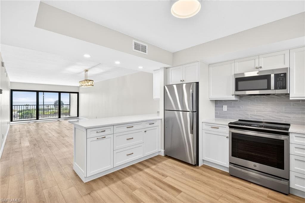 2737 W Gulf DR 222-9