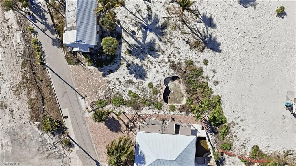 67 Miramar ST, FORT MYERS BEACH FL 33931-8
