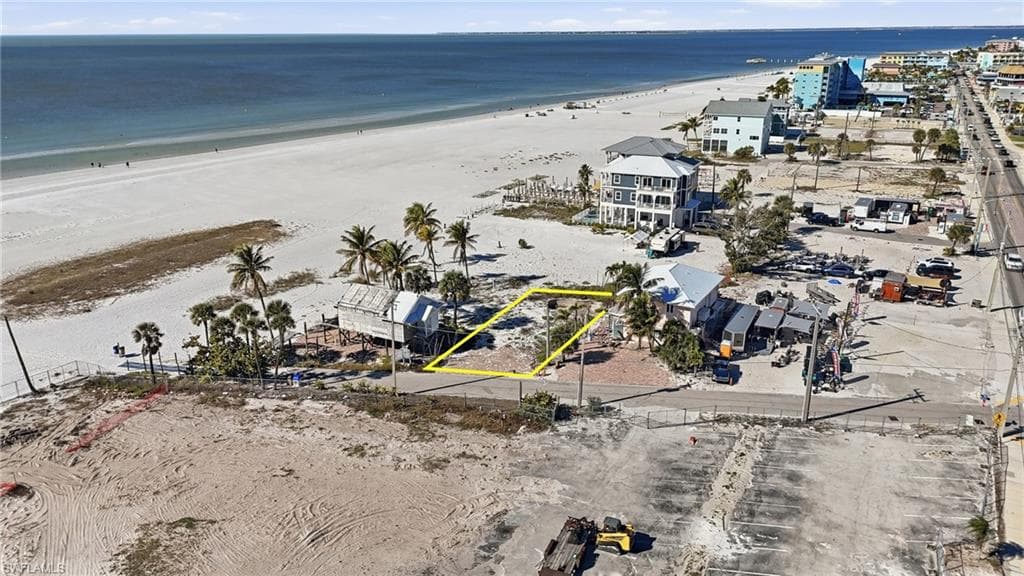 67 Miramar ST, FORT MYERS BEACH FL 33931-3