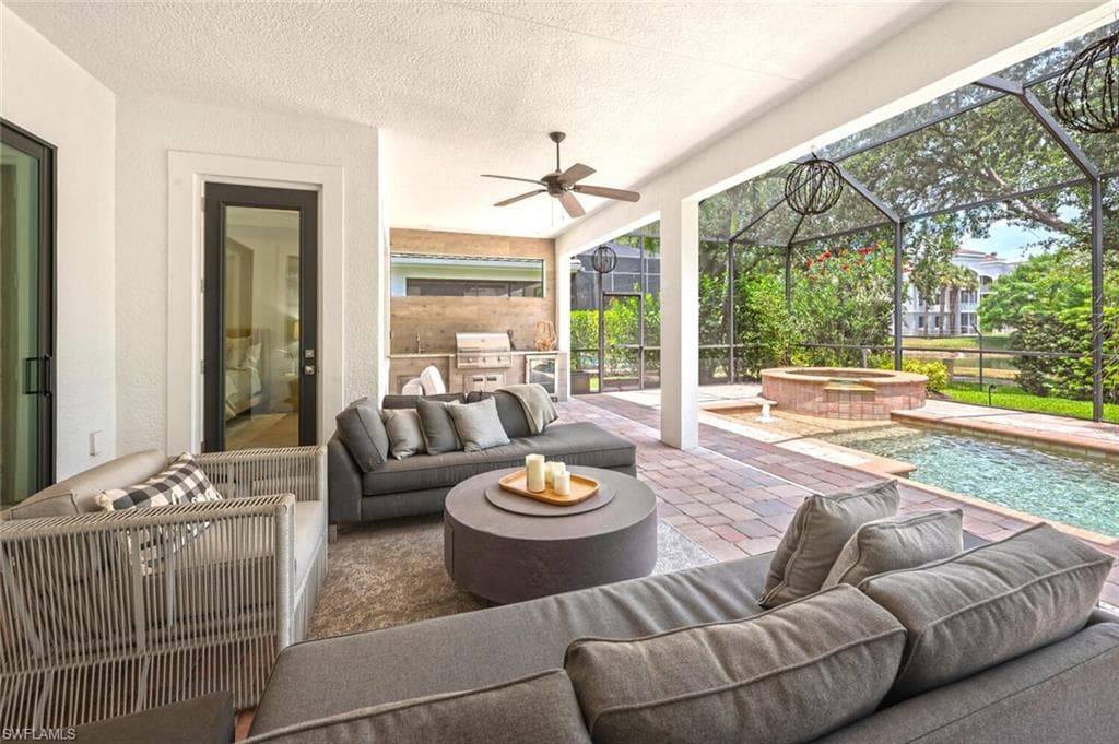 6865 Il Regalo CIR, NAPLES FL 34109-32