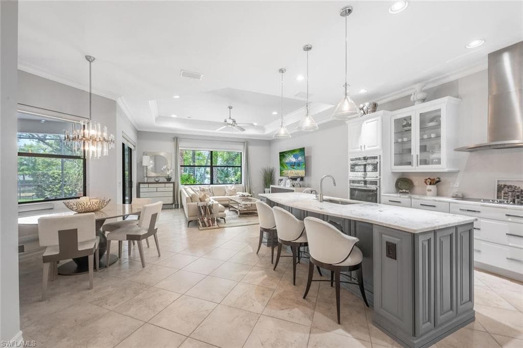 6865 Il Regalo CIR, NAPLES FL 34109-10