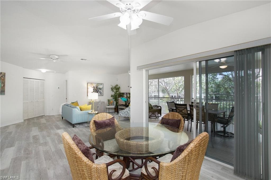 700 Diamond CIR # 706, NAPLES FL 34110-13