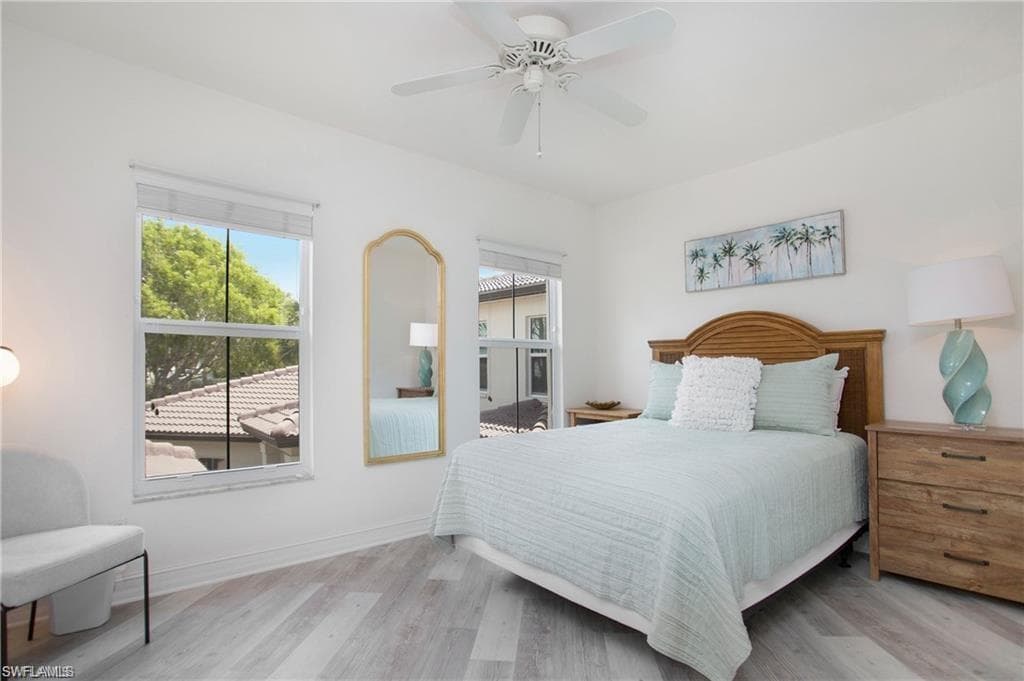 700 Diamond CIR # 706, NAPLES FL 34110-18