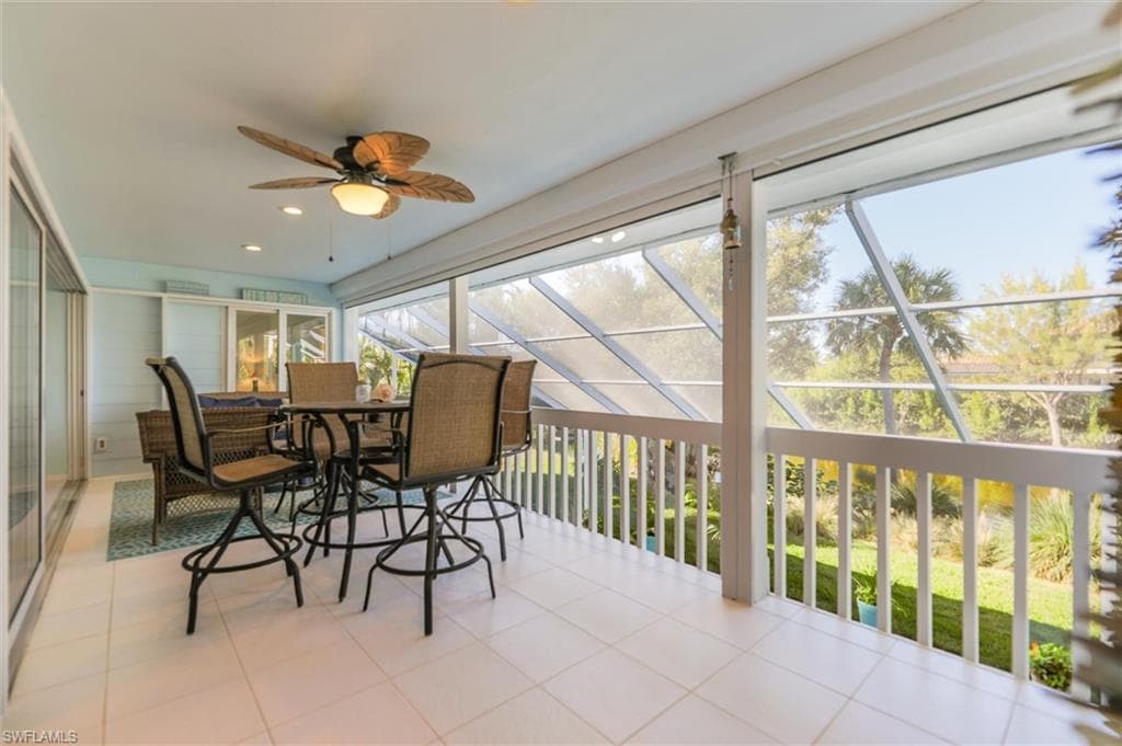 693 Emeril CT, SANIBEL FL 33957-16