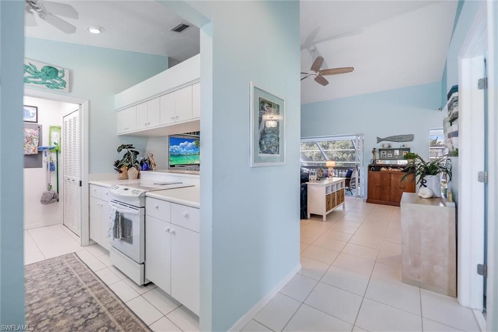 693 Emeril CT, SANIBEL FL 33957-23
