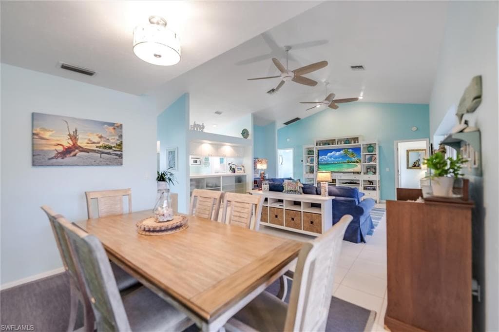 693 Emeril CT, SANIBEL FL 33957-32