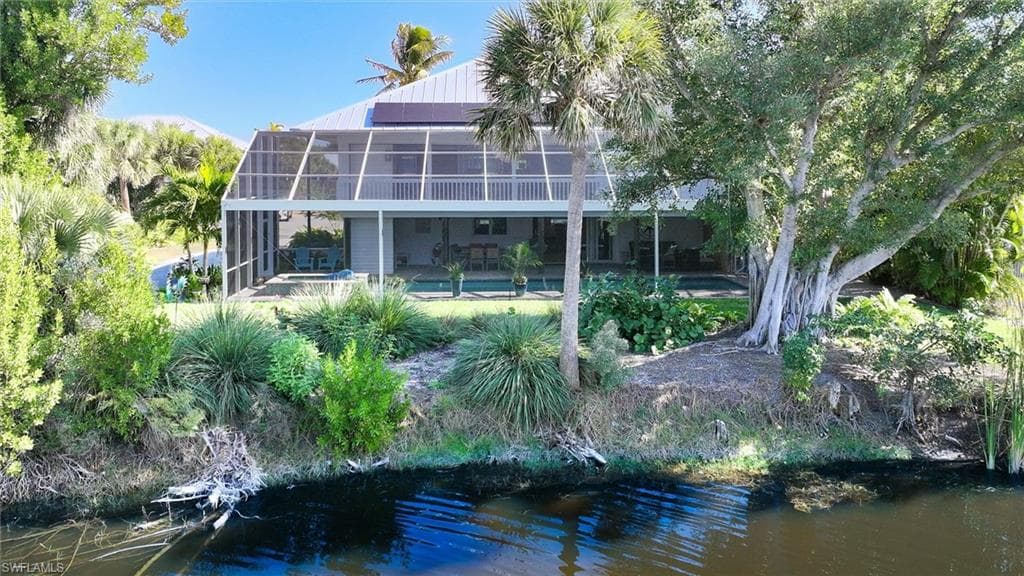 693 Emeril CT, SANIBEL FL 33957-10