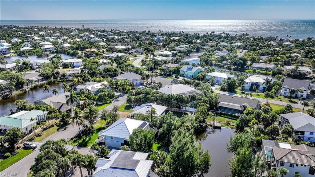 693 Emeril CT, SANIBEL FL 33957-3