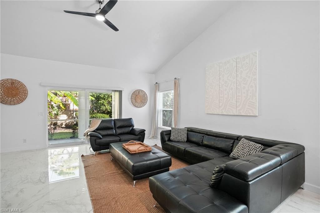 3141 Carriage CIR, NAPLES FL 34105-4