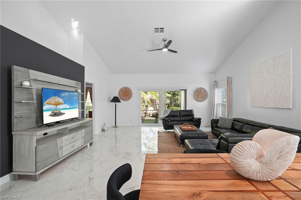 3141 Carriage CIR, NAPLES FL 34105-7