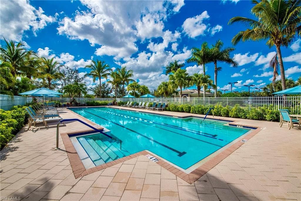 28526 Guinivere WAY, BONITA SPRINGS FL 34135-47