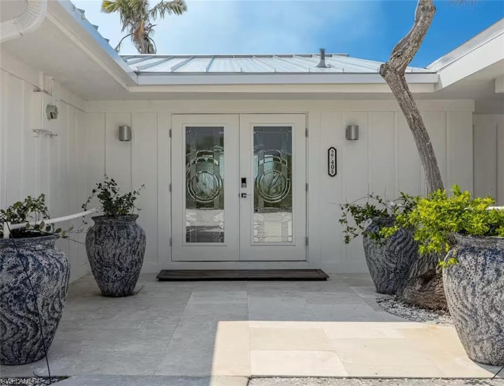 2740 N Beach RD # B, ENGLEWOOD FL 34223-2