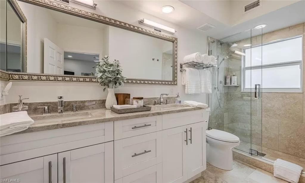 2740 N Beach RD # B, ENGLEWOOD FL 34223-40