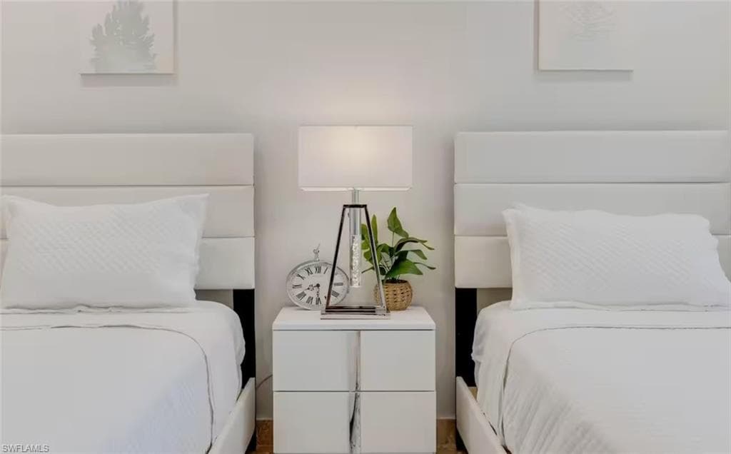 2740 N Beach RD # B, ENGLEWOOD FL 34223-18