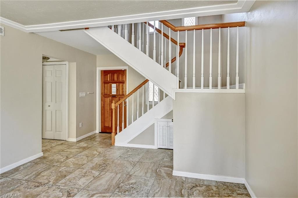 4265 Island CIR # B, FORT MYERS FL 33919-15