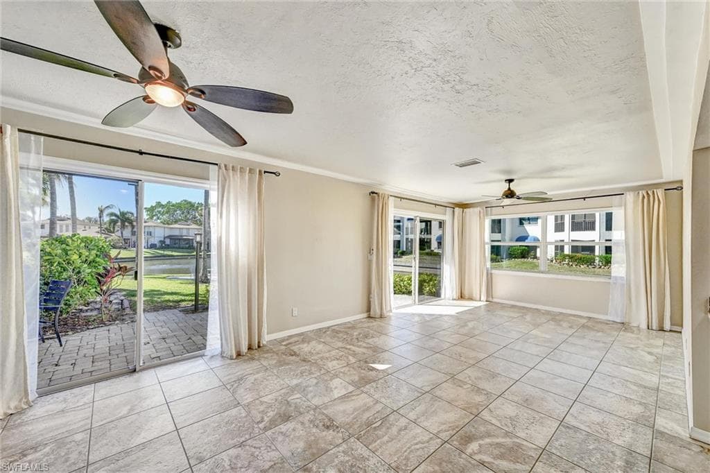 4265 Island CIR # B, FORT MYERS FL 33919-4
