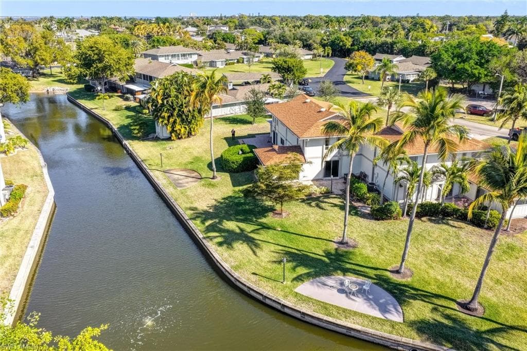 4265 Island CIR # B, FORT MYERS FL 33919-3