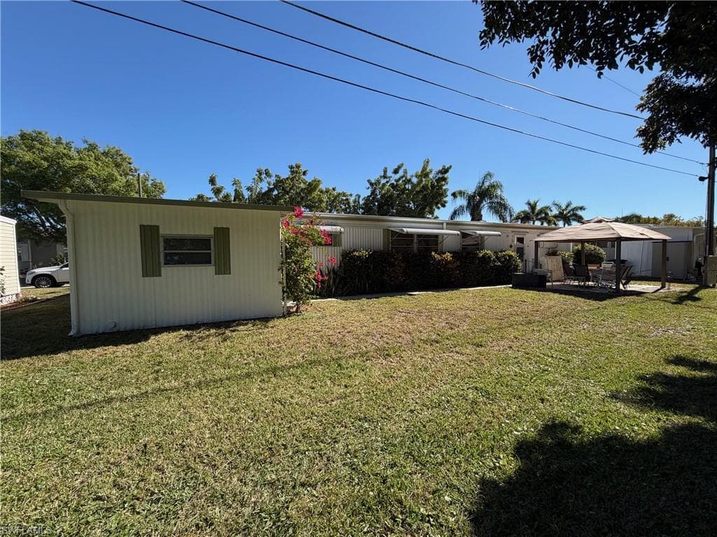 9 Red Poinciana DR, FORT MYERS FL 33908-8