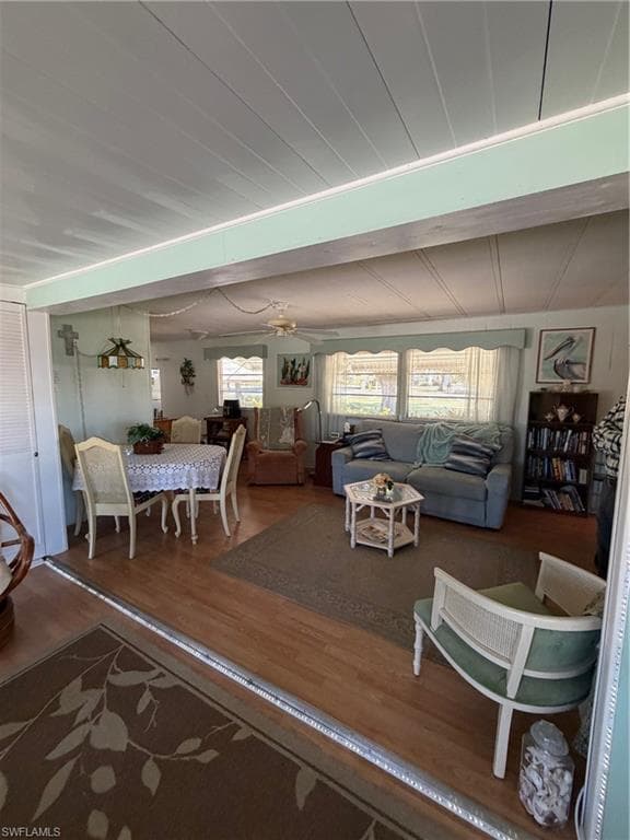 9 Red Poinciana DR, FORT MYERS FL 33908-7