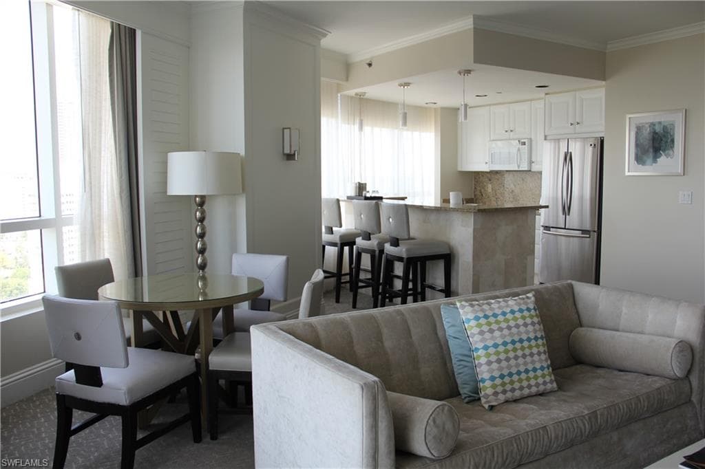 4401 COLLINS AVE, MIAMI BEACH FL 33140-5