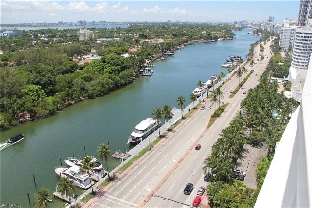 4401 COLLINS AVE, MIAMI BEACH FL 33140-42