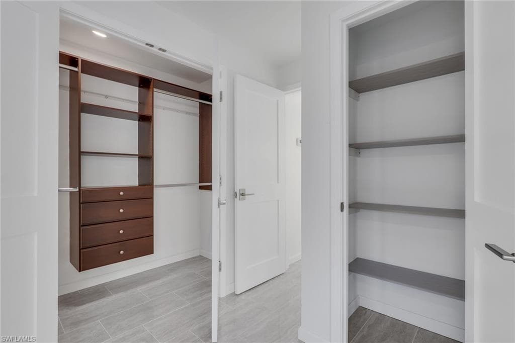 1653 S Fountainhead RD, FORT MYERS FL 33919-19