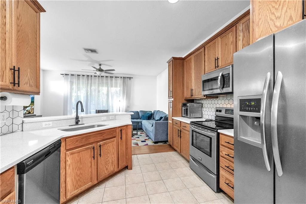 1159 Jonah DR, NORTH PORT FL 34289-18