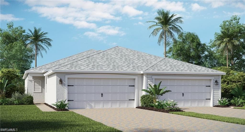 20559 Hazelnut CT S, LEHIGH ACRES FL 33936-1