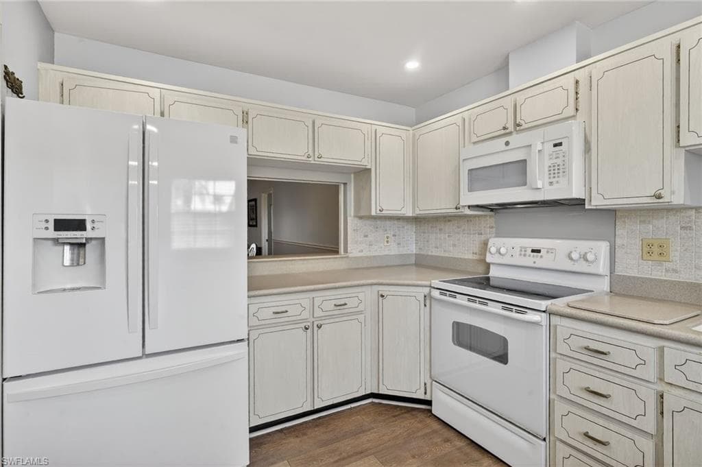 8740 Lueck LN N # 1, FORT MYERS FL 33919-2