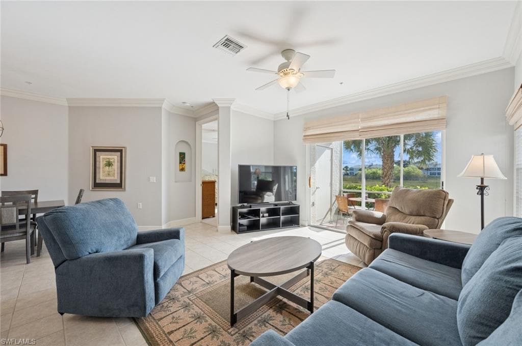 1420 Sweetwater CV # 104, NAPLES FL 34110-2