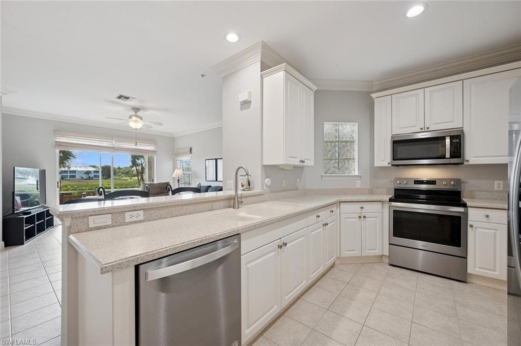 1420 Sweetwater CV # 104, NAPLES FL 34110-7