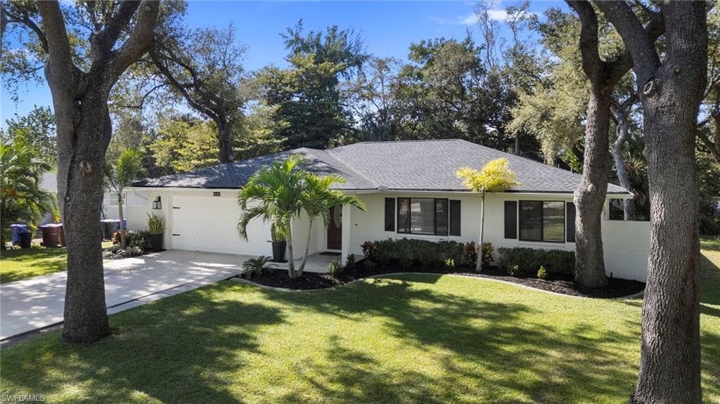 4630 McGregor BLVD, FORT MYERS FL 33901-35
