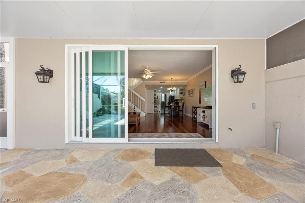 5561 Cove CIR, NAPLES FL 34119-13