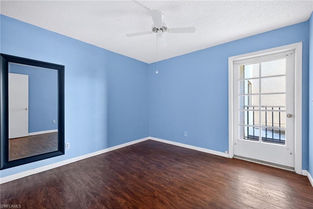 3150 Shorewood LN # 202, FORT MYERS FL 33907-19