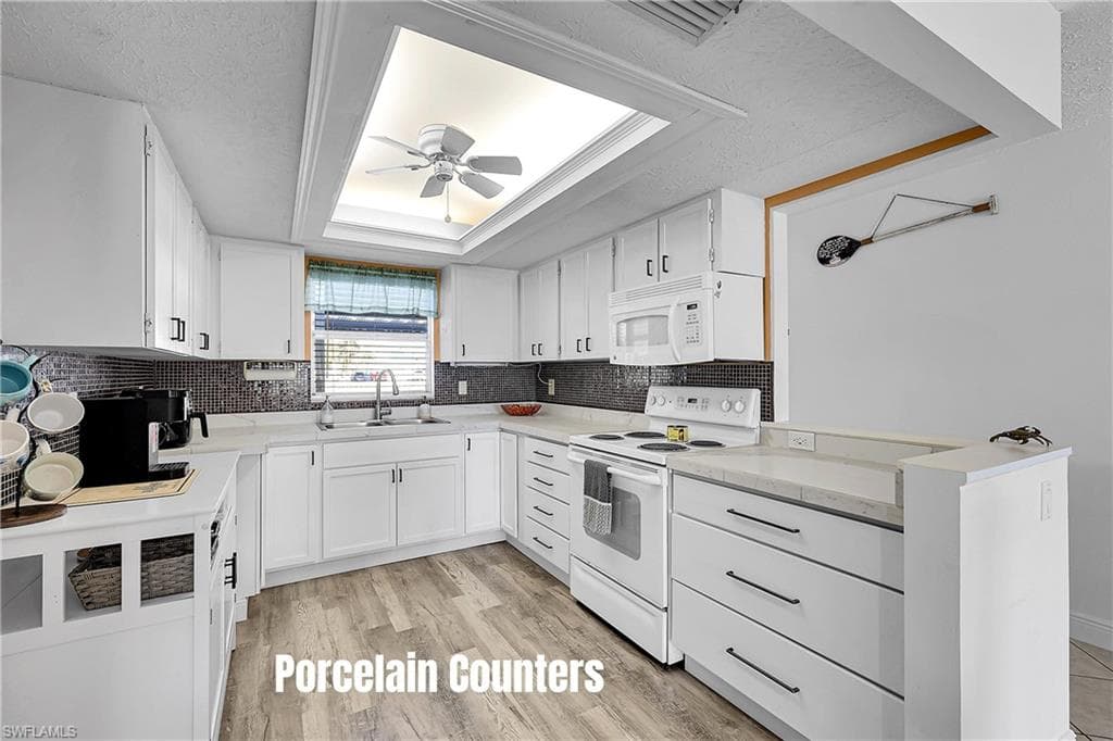 1304 Miramar ST # 103, CAPE CORAL FL 33904-1