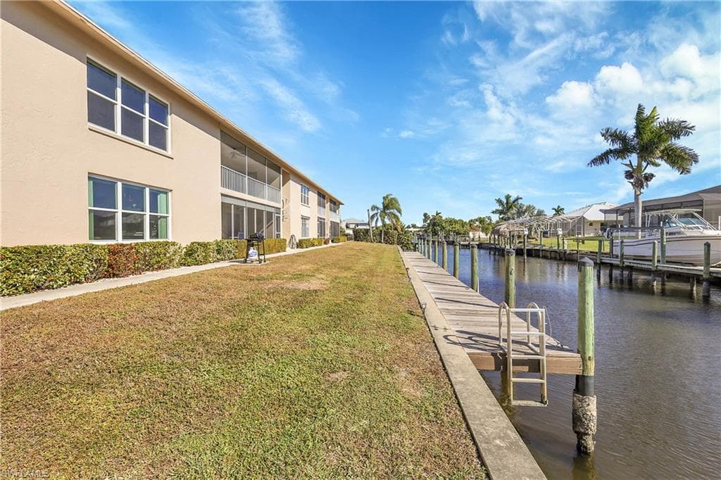 1304 Miramar ST # 103, CAPE CORAL FL 33904-27